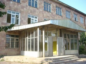 Hrazdan-VHS-building 